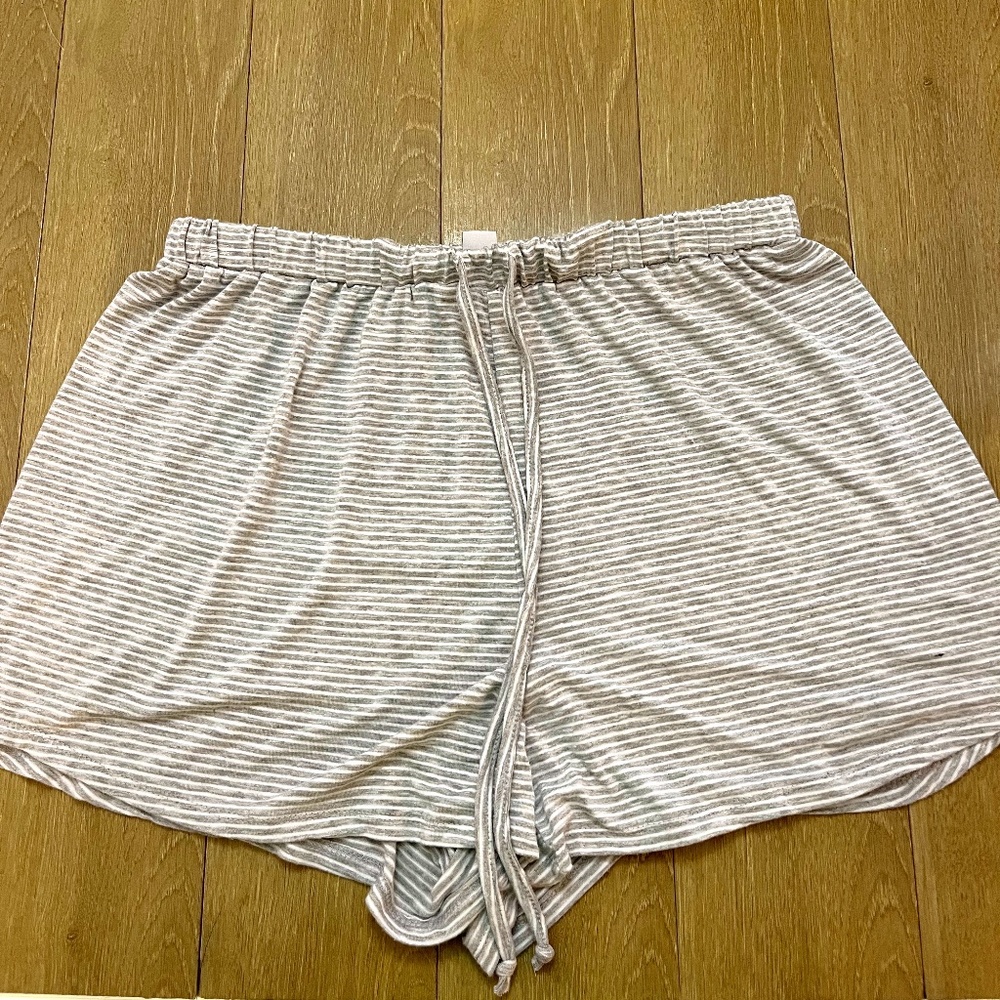 Venus Brand casual shorts